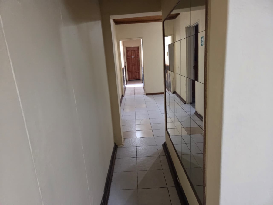 13 Bedroom Property for Sale in Brandwag Free State